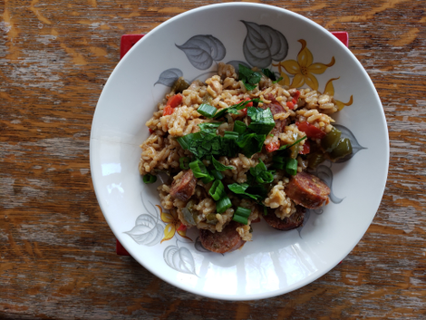 Illustration for article titled Jambalaya tips, tricks, and secrets from the New Orleans food authority